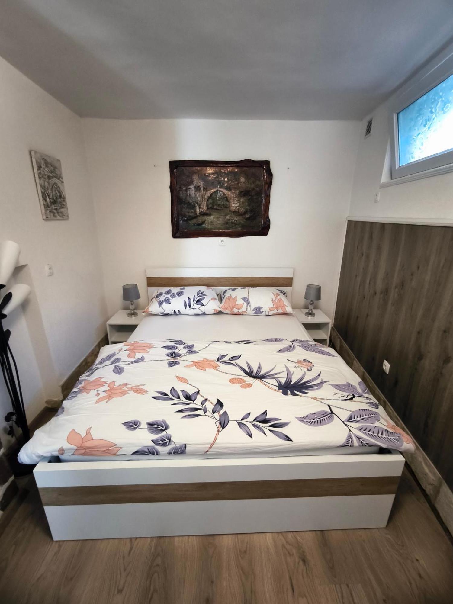 Pansion Infinity Hotel Мостар Екстериор снимка